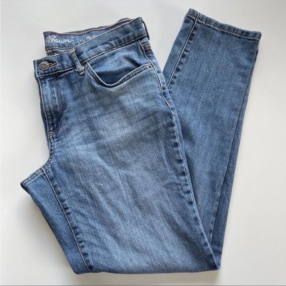 Eddie Bauer Denim - Eddie Bauer women’s light wash boyfriend jeans Specially Dyed size 8